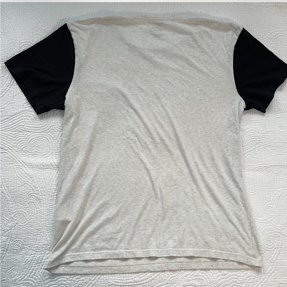 Men's Quicksilver Gray and Navy Blue T-Shirt with Pocket Size Large - Picture 2 of 3